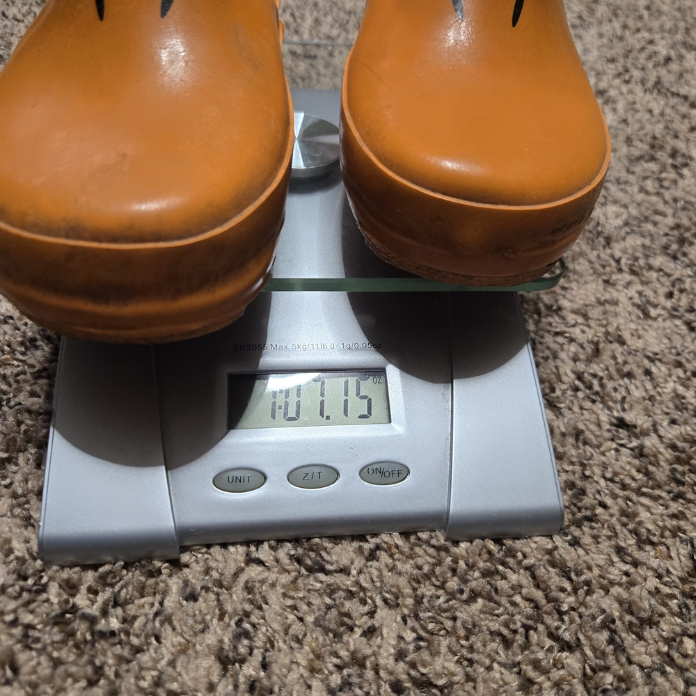 * - Picture 6 of 6